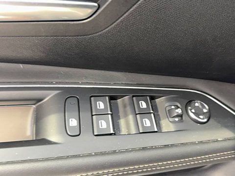Voitures D'occasion À Buchelay | Peugeot 3008 Ii Hybrid 225 E-Eat8 Gt Pack