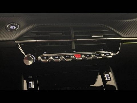 Voitures D'occasion À Buchelay | Peugeot 2008 Puretech 130 S&S Eat8 Gt