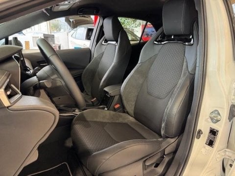 Voitures D'occasion À Chambourcy | Toyota Corolla 1.8 140Ch Collection My24