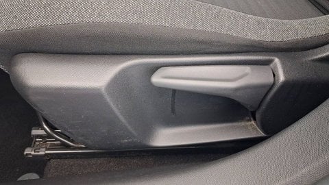 Voitures D'occasion À Sarcelles | Peugeot 208 Ii Puretech 75 S&S Bvm5 Active