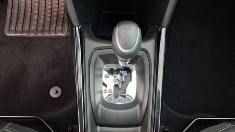 Voitures D'occasion À Chambourcy | Peugeot 2008 Puretech 110Ch S&S Eat6 Allure