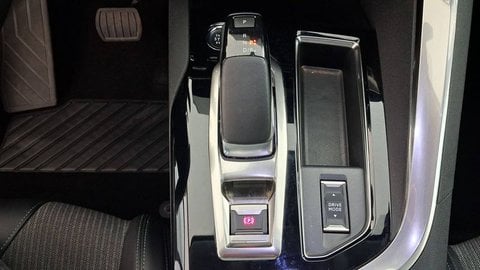 Voitures D'occasion À Les Mureaux | Peugeot 3008 Ii Hybrid 225 E-Eat8 Allure