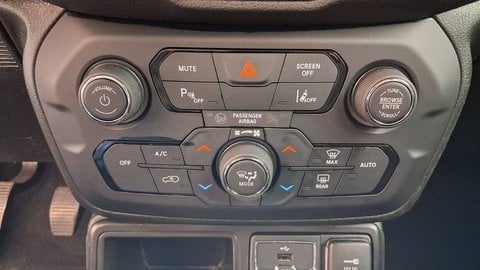 Voitures D'occasion À St-Brice-Sous-Forêt | Jeep Renegade 1.0 Gse T3 120 Ch Bvm6 Brooklyn Edition
