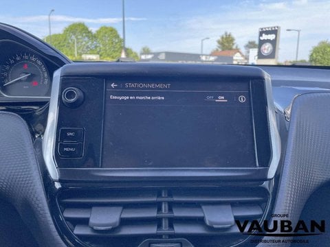 Voitures D'occasion À Chambourcy | Peugeot 2008 Puretech 82Ch S&S Bvm5 Signature