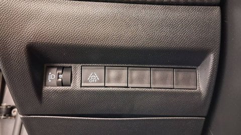 Voitures D'occasion À Osny | Peugeot 2008 Ii Puretech 100 S&S Bvm6 Style