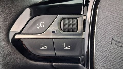 Voitures D'occasion À Osny | Peugeot 2008 Ii Puretech 100 S&S Bvm6 Style