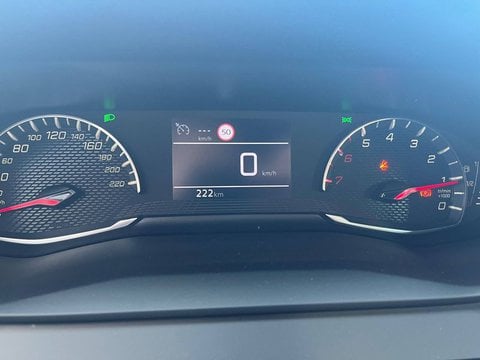 Voitures D'occasion À Chambly | Peugeot 2008 Ii 100 S&S Bvm6 Style