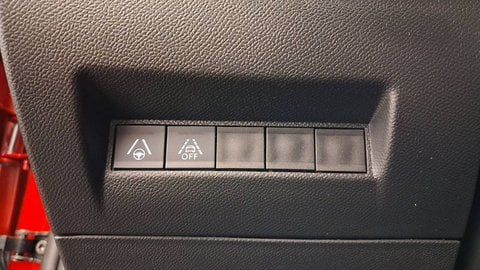Voitures D'occasion À Chambourcy | Peugeot 2008 Electrique Ii Electrique 136 Ch Gt