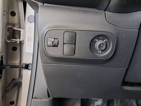 Voitures D'occasion À Les Mureaux | Citroën C3 Iii Puretech 83 S&S Bvm5 Shine