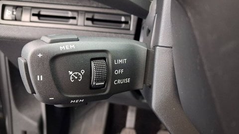 Voitures D'occasion À Saint-Brice-Sous-Forêt | Peugeot 3008 Ii Puretech 130Ch S&S Bvm6 Active Pack