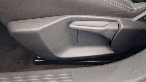 Voitures D'occasion À Chambourcy | Peugeot 308 Iii Phev 180 E-Eat8 Allure Pack