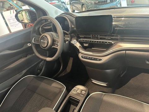 Voitures D'neuves Stock À Pontoise | Fiat 500 Iii 500C E 118 Ch Red