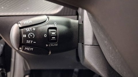 Voitures D'occasion À Chambourcy | Peugeot 208 Puretech 75 S&S Bvm5 Like