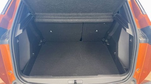 Voitures D'occasion À Buchelay | Peugeot 2008 Ii Puretech 130 S&S Eat8 Allure