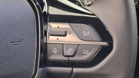 Voitures D'occasion À Chambourcy | Peugeot 308 Iii Phev 180 E-Eat8 Allure Pack