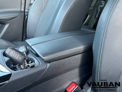 Voitures D'occasion À Sarcelles | Peugeot 3008 Ii Hybrid 225 E-Eat8 Active Pack