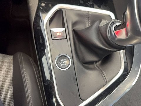 Voitures D'occasion À Buchelay | Peugeot 3008 Ii Puretech 130Ch S&S Bvm6 Allure