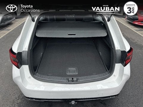 Voitures D'occasion À Chambourcy | Toyota Corolla Touring Spt 122H Dynamic Business + Programme ...