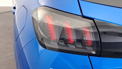Voitures D'occasion À Chambourcy | Peugeot 208 Puretech 100 S&S Eat8 Allure Pack