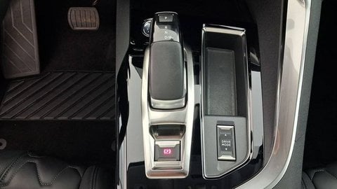 Voitures D'occasion À Saint-Brice-Sous-Forêt | Peugeot 3008 Hybrid 225 E-Eat8 Allure Pack