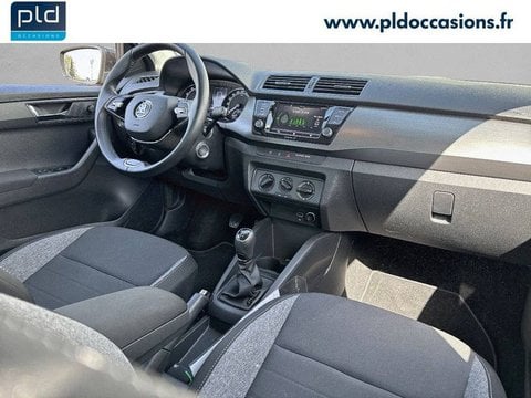 Voitures Occasion Škoda Fabia Iii 1.0 Tsi 95 Ch Bvm5 Drive 125 Ans À Aix-En-Provence