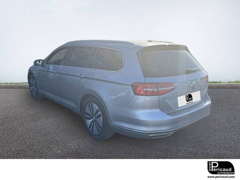 Voitures Occasion Volkswagen Passat Viii Sw 1.4 Tsi 218 Hybride Rechargeable Dsg6 Gte À Angoulême