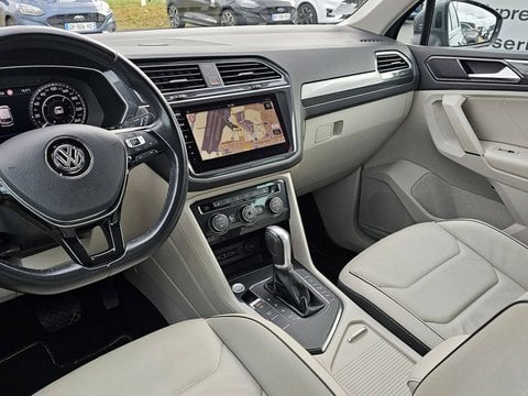 Voitures Occasion Volkswagen Tiguan Ii 2.0 Tdi 150 Dsg7 Carat Exclusive Toit Ouvrant À Poitiers