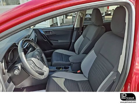 Voitures Occasion Toyota Auris Ii Touring Sports Hybride 136H Executive À Limoges