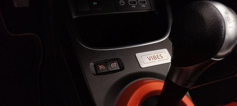 Voitures Occasion Renault Twingo Electric Iii Achat Intégral Vibes À Roubaix