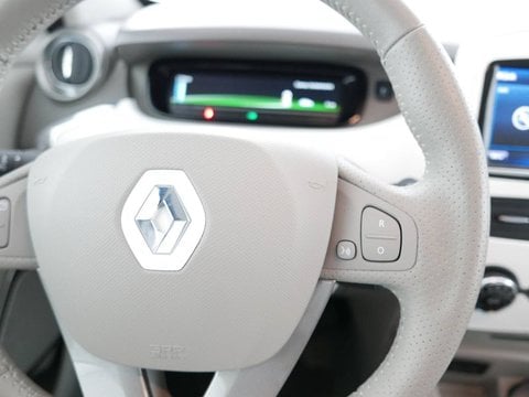 Voitures Occasion Renault Zoe Intens Charge Normale À Montpellier