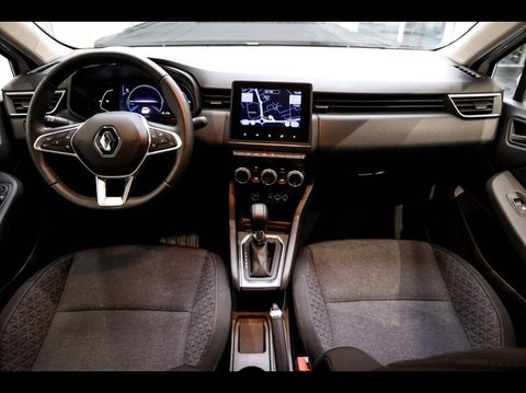 Voitures Occasion Renault Clio 1.6 E-Tech Hybride 145Ch Equilibre À Avignon