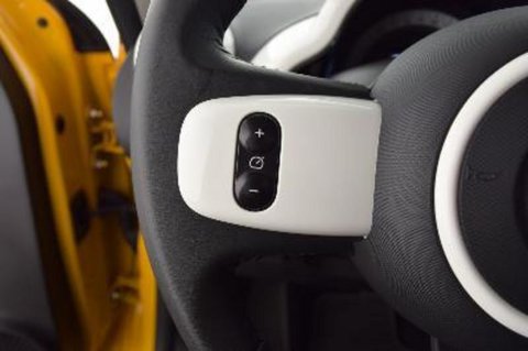Voitures Occasion Renault Twingo E-Tech Electrique Iii Achat Intégral - 21 Intens À Roubaix