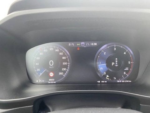 Voitures D'occasion À Saint Avit | Volvo Xc40 D3 A Dblue150 Ch Geartronic 8 Momentum 5P