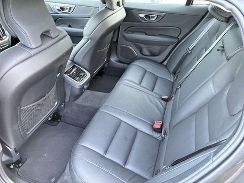 Voitures D'occasion À Lescar | Volvo V60 B4 197 Ch Dct7 Ultra Style Dark 4P