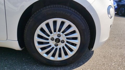 Voitures D'occasion À Villenave-D'ornon | Fiat 500 500E Berline My22 Serie 1 Step 2 E 95 Ch Acti...