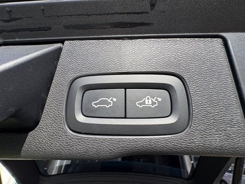 Voitures D'0Km À Labège | Volvo Xc60 T6 Awd Hybride Rechargeable 253 Ch+145 Ch Geartronic 8 Plu...