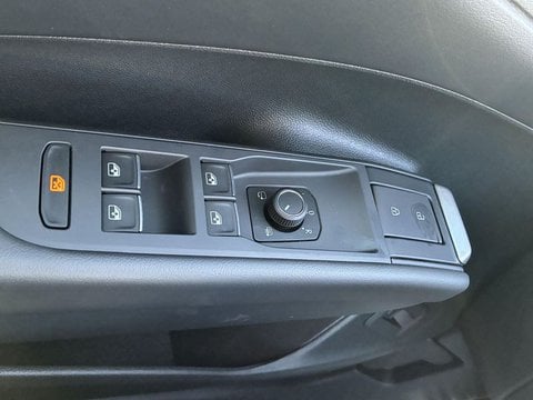 Voitures D'occasion À Tarbes | Volkswagen T-Roc 1.5 Etsi Evo2 Hybrid 150 Ch Dsg7 R-Line 5P