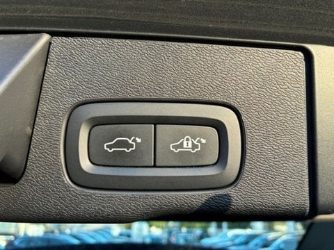 Voitures D'occasion À Mérignac | Volvo Xc60 T6 Recharge Awd 253 Ch + 87 Ch Geartronic 8 R-Desig...