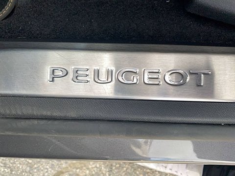 Voitures D'occasion À Muret | Peugeot 3008 Ii Puretech 130Ch S&S Eat8 Roadtrip 5P