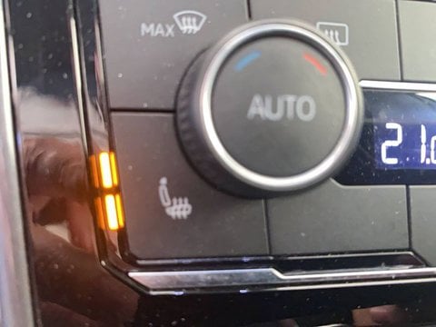 Voitures D'occasion À Le Bouscat | Volkswagen T-Cross 1.0 Tsi 110 Start/Stop Bvm6 Carat 5P