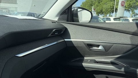Voitures D'occasion À Muret | Peugeot 5008 Ii Bluehdi 130Ch S&S Eat8 Allure Pack 5P