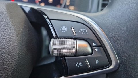 Voitures D'occasion À Tarbes | Škoda Karoq 1.5 Tsi Evo 2 150 Ch Act Dsg7 Selection 5P