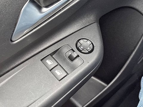 Voitures D'occasion À Toulouse | Opel Corsa 1.2 Turbo 100 Ch Bvm6 Elegance Business 5P