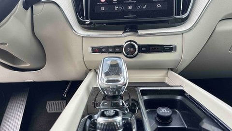 Voitures D'0Km À Toulouse | Volvo Xc60 T8 Awd Ultra 5P