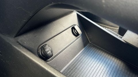 Voitures D'occasion À Le Bouscat | Hyundai Kona Electrique 39 Kwh - 136 Ch Intuitive 5P