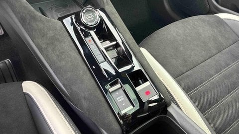 Voitures D'0Km À Lescar | Alfa Romeo 145 Junior 1.2 Ibrida Ch E-Dct6 Sport Speciale 5P