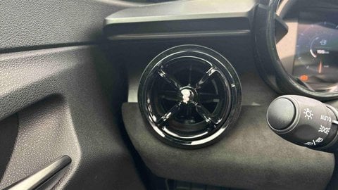 Voitures D'0Km À Lescar | Alfa Romeo 145 Junior 1.2 Ibrida Ch E-Dct6 Sport Speciale 5P