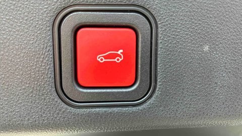 Voitures D'occasion À Villenave-D'ornon | Fiat 600 1.2 Hybrid 100Ch Dct6 La Prima 5P