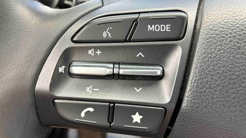 Voitures D'occasion À Villenave-D'ornon | Hyundai Kona Electrique 39 Kwh - 136 Ch Intuitive 5P