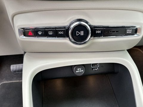 Voitures D'occasion À Lescar | Volvo Xc40 T4 Recharge 129+82 Ch Dct7 Inscription 5P